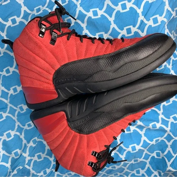 Nike Air Jordan 12 Men’s size 10 Reverse flu game retro og red black bred bulls